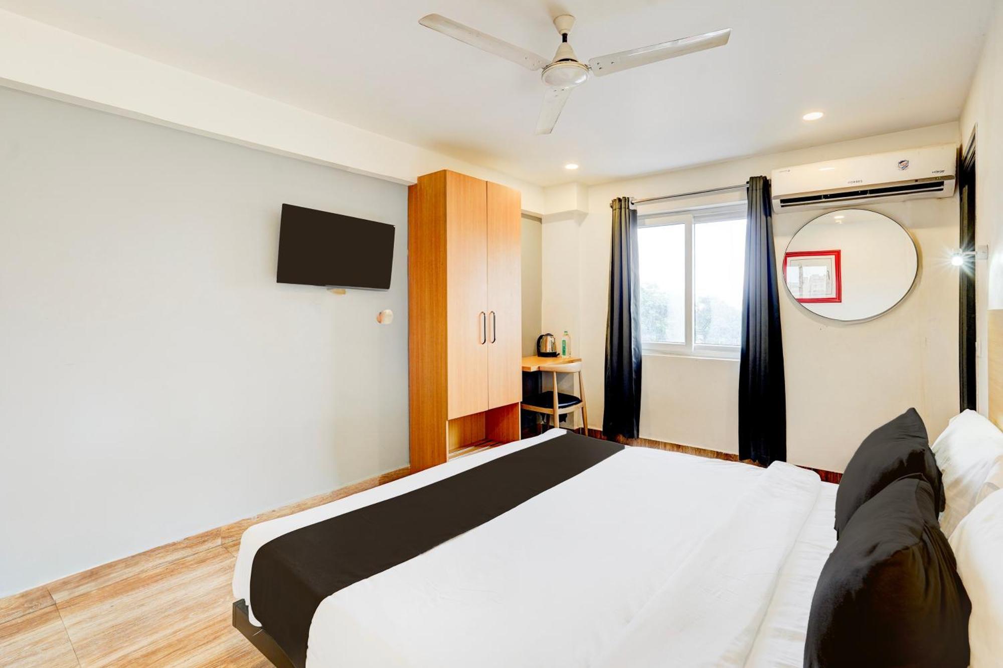 فندق Super Townhouse تيروباتي المظهر الخارجي الصورة
